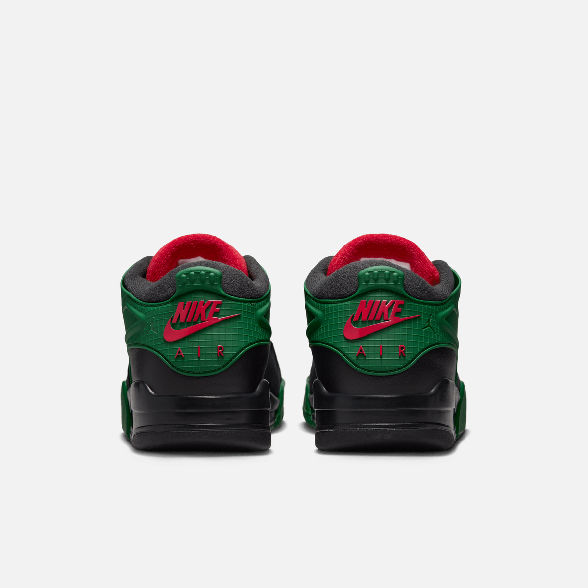 Air Jordan 4 RM - Preto / Verde / Vermelho