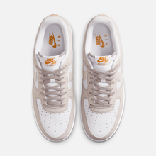 Nike Air Force 1 Low - Cinza / Marrom-claro / Branco