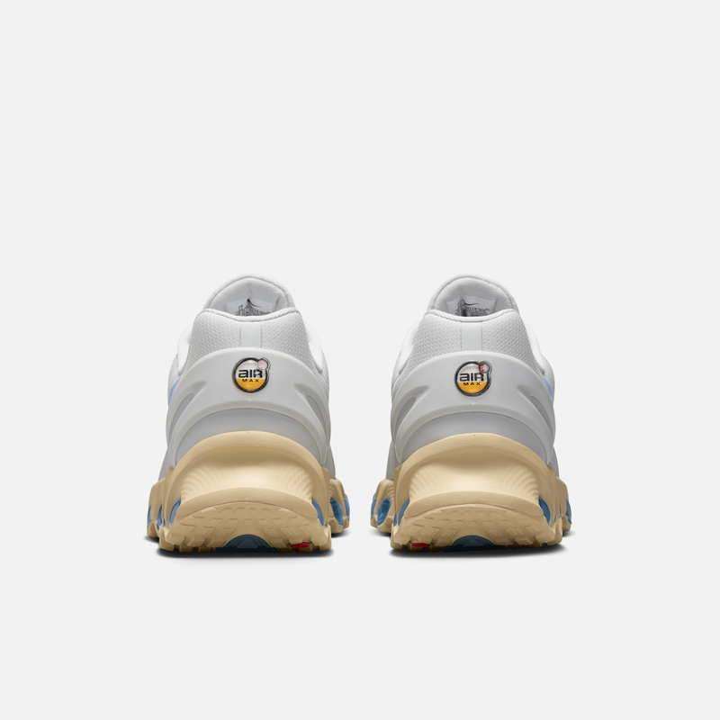 Nike Air Max DN8 - Cinza-claro / Dourado / Preto / Azul-royal intenso