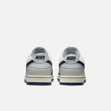 Nike Dunk Low New York Yankees - Branco / Azul-marinho / Cinza-claro / Branco-creme