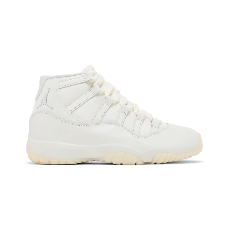 Air Jordan 11 Retro - "Pearl / Grand Finale"