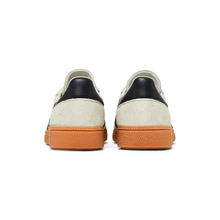 Handball Spezial - "Aluminium Black Gum"