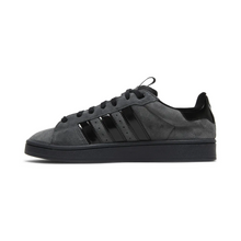 Campus 00s - "Carbon Black"