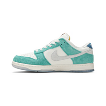 Kasina x Dunk Low - "Road Sign"