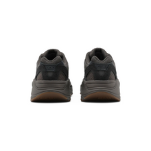 Yeezy Boost 700 V2 - "Mauve"