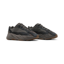 Yeezy Boost 700 V2 - "Mauve"