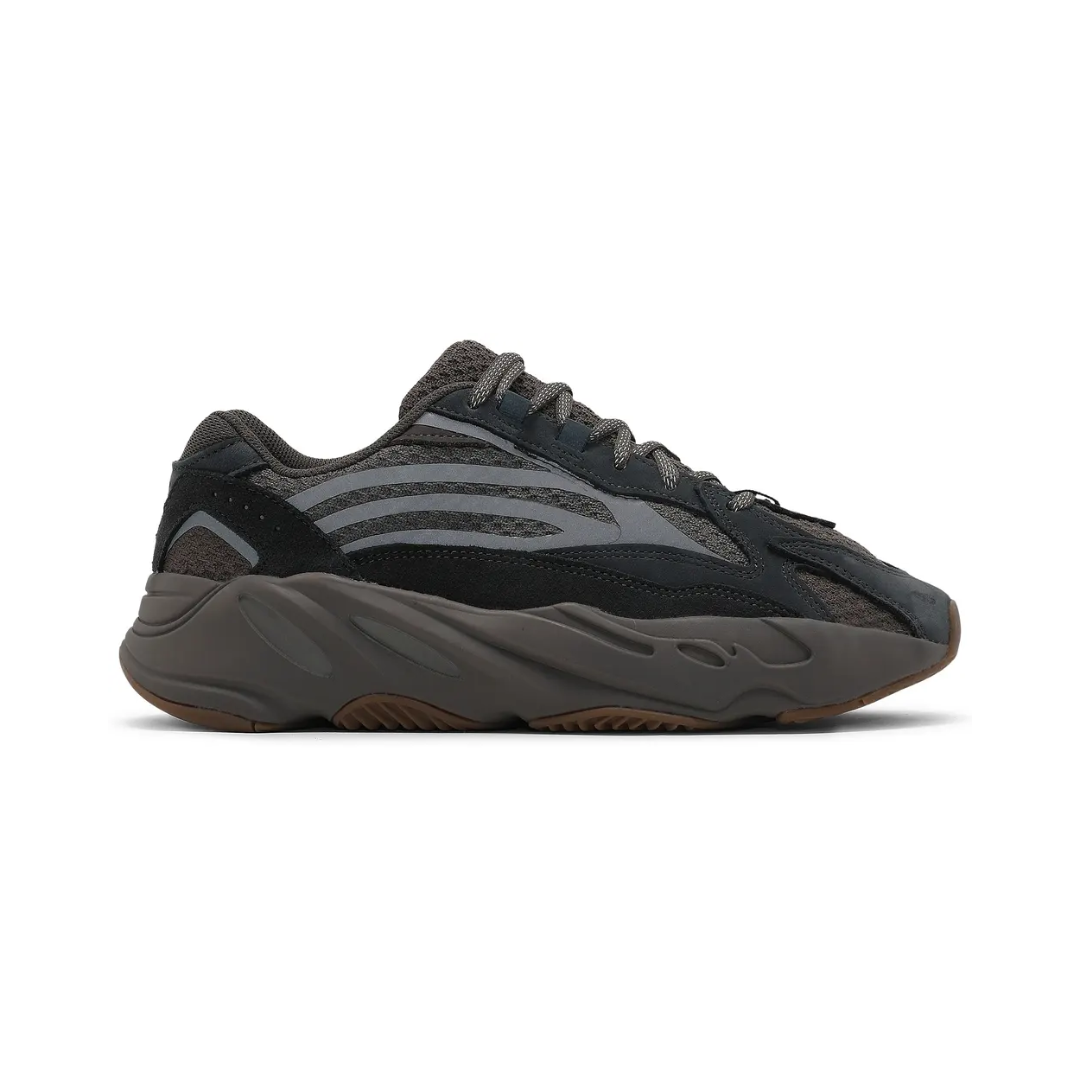 Yeezy Boost 700 V2 - "Mauve"