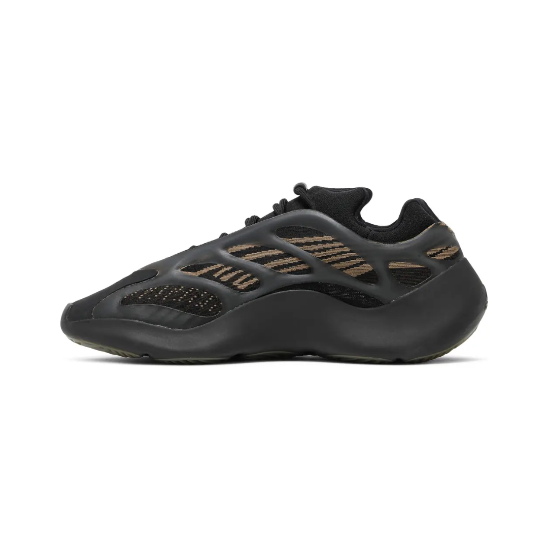 Yeezy Boost 700 V3 - "Clay Brown"
