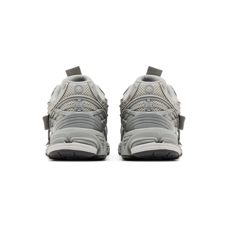 1906A - "Concrete Silver Metallic"