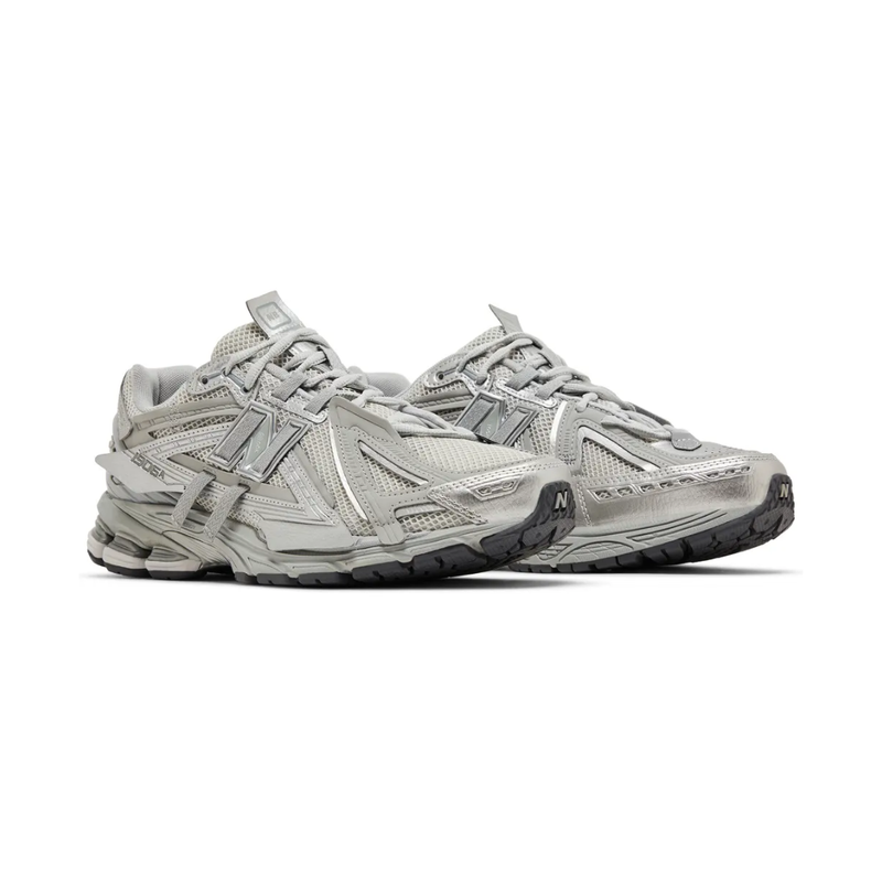 1906A - "Concrete Silver Metallic"