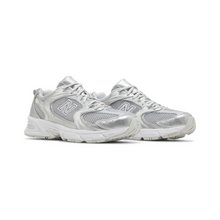 530 - "Silver Metallic Moonbeam"