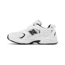 530 - "White Black"