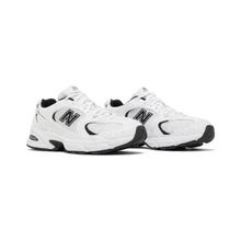 530 - "White Black"