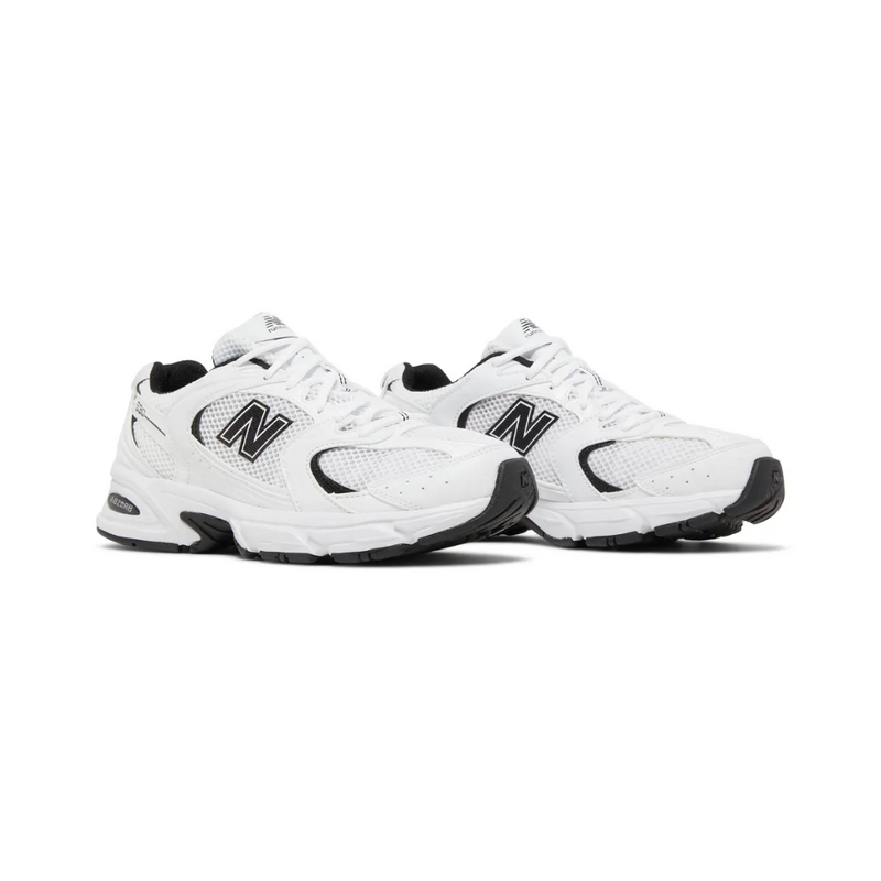 530 - "White Black"