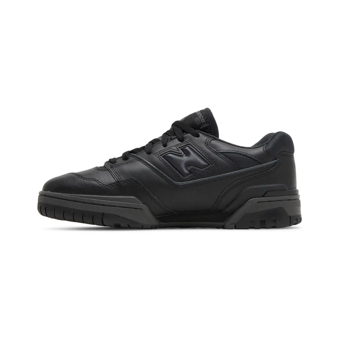 550 - "Triple Black"