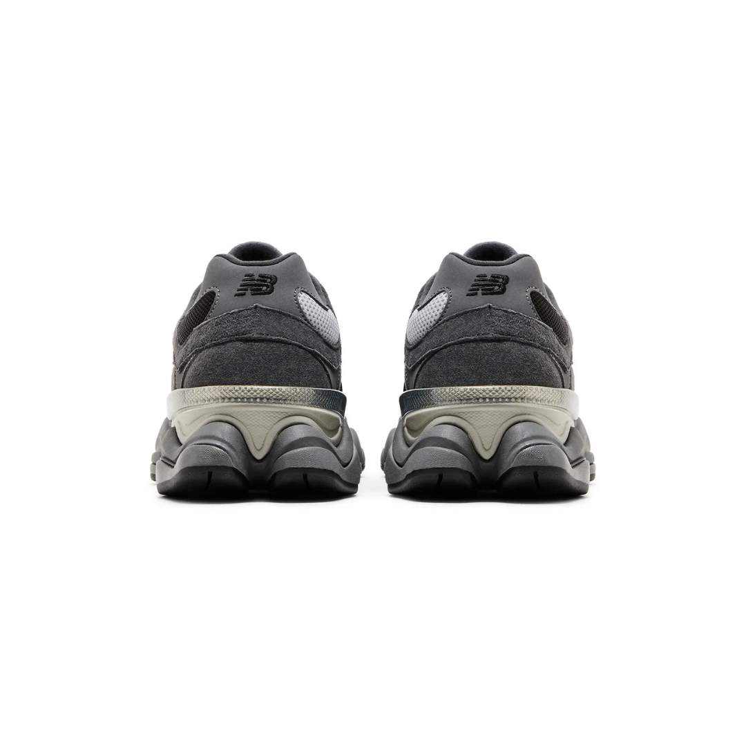 9060 - "Black Castlerock"