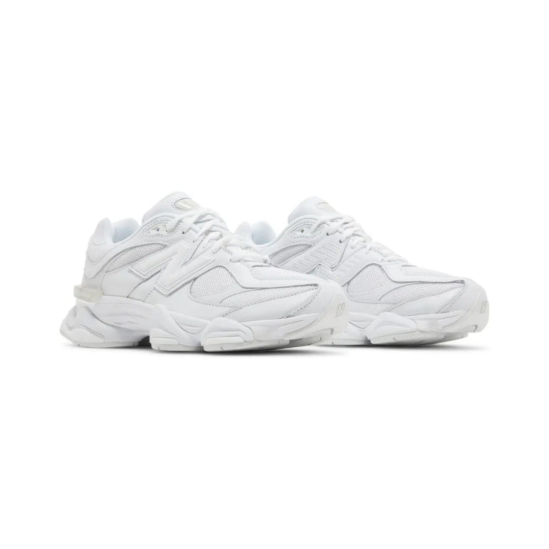 9060 - "Triple White"