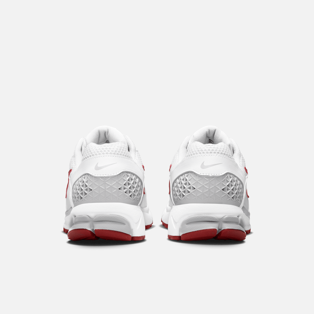 Nike Zoom Vomero 5 - Cinza-claro / Cinza / Vermelho / Branco