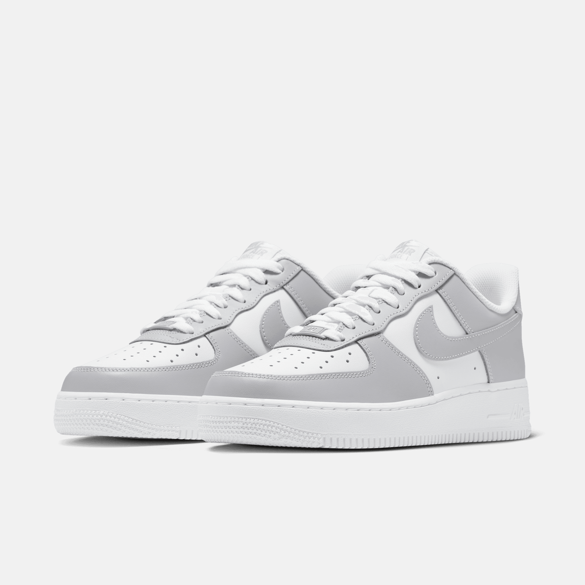 Nike Air Force 1 Low - Branco / Cinza claro