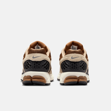 Nike Zoom Vomero 5 - Marrom-claro / Cáqui / Bege-linho / Cinza escuro