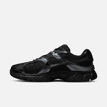 Nike V5 RNR - Preto / Antracito