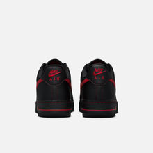 Nike Air Force 1 Low Bred - Preto / Vermelho