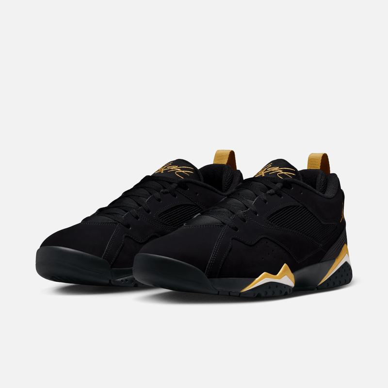Air Jordan MVP 92 - Preto / Branco-creme / Dourado metálico