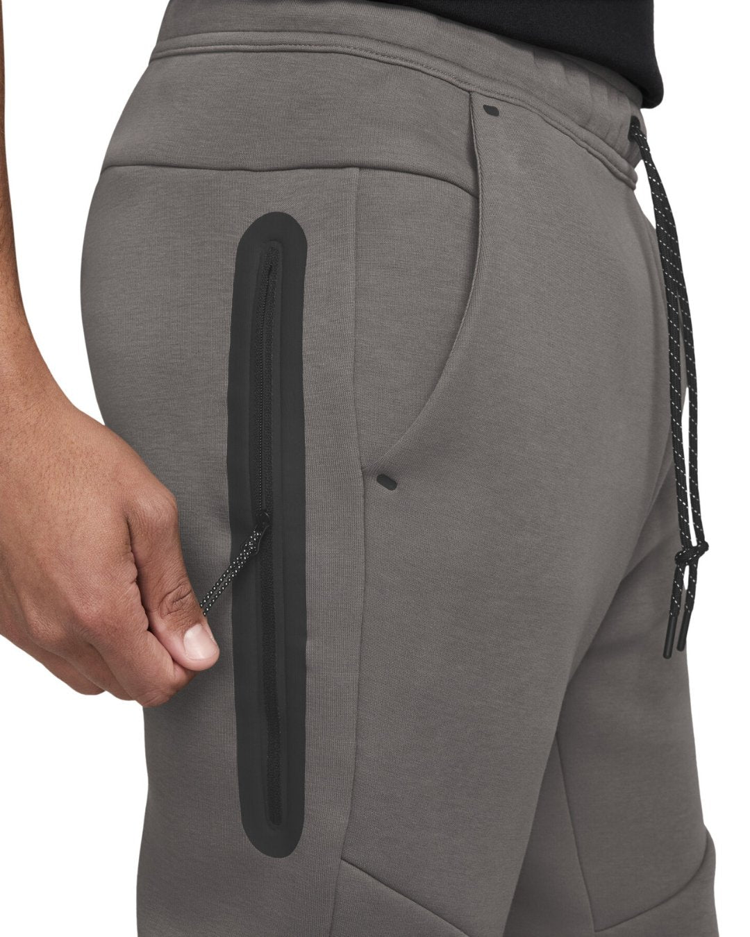 Calça jogger Nike Tech - Cáqui