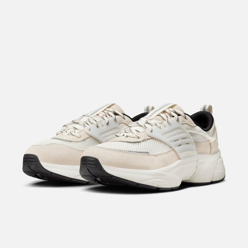 Air Jordan Trunner O/S - Branco-creme / Preto
