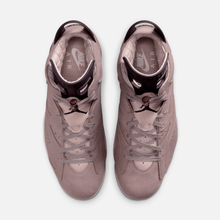 Air Jordan 6 Retro x A Ma Maniere - Malva / Preto / Marrom-acinzentado suave / Rosa
