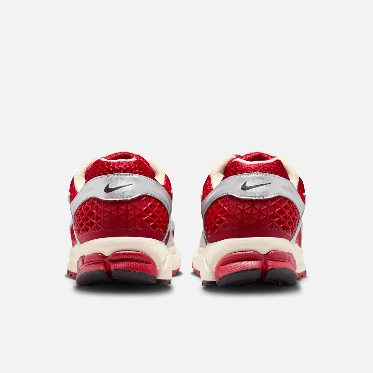 Nike Zoom Vomero 5 - Vermelho / Cromado / Prateado metálico