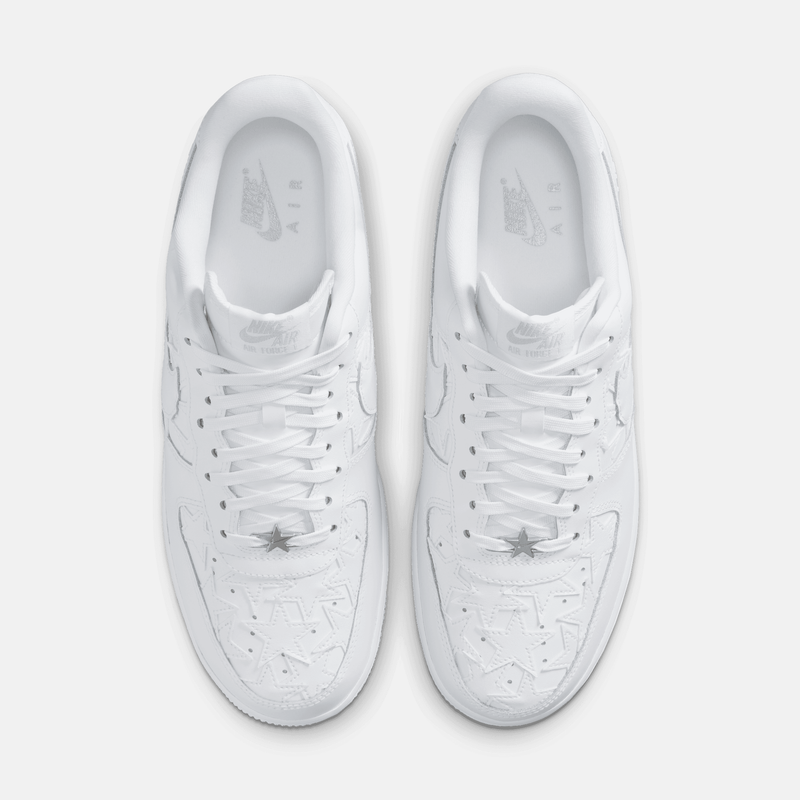 Nike Air Force 1 Low - Branco / Prateado metálico