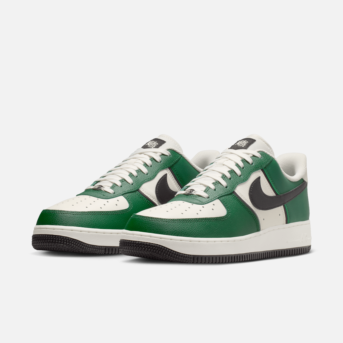 Nike Air Force 1 Low - Verde-abeto / Branco-creme / Preto