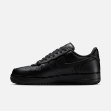Nike Air Force 1 Low - Preto / Prateado metálico