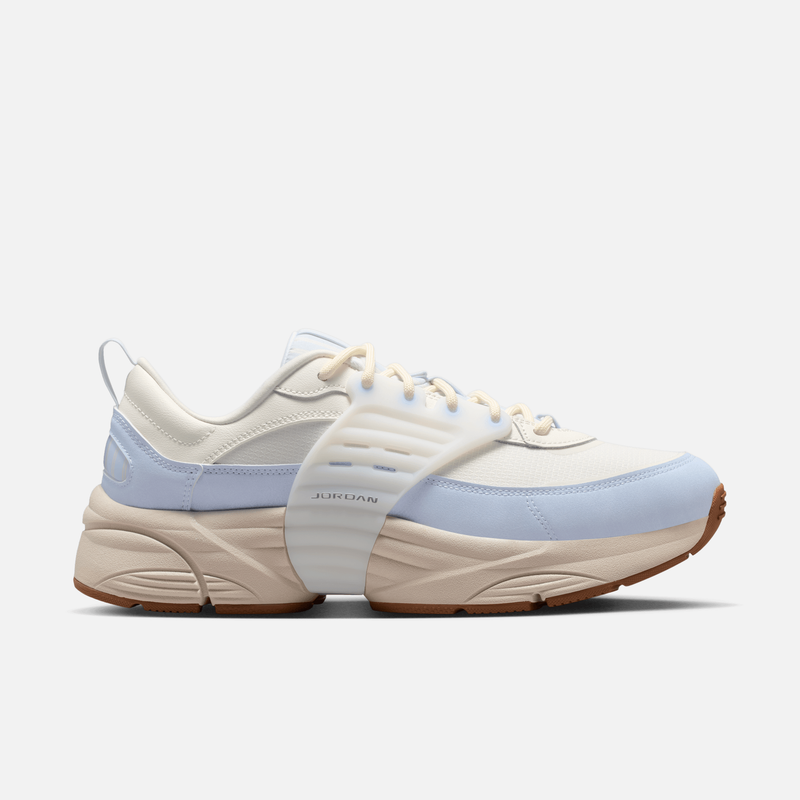Air Jordan Trunner O/S - Branco-creme / Creme / Azul / Marrom-claro