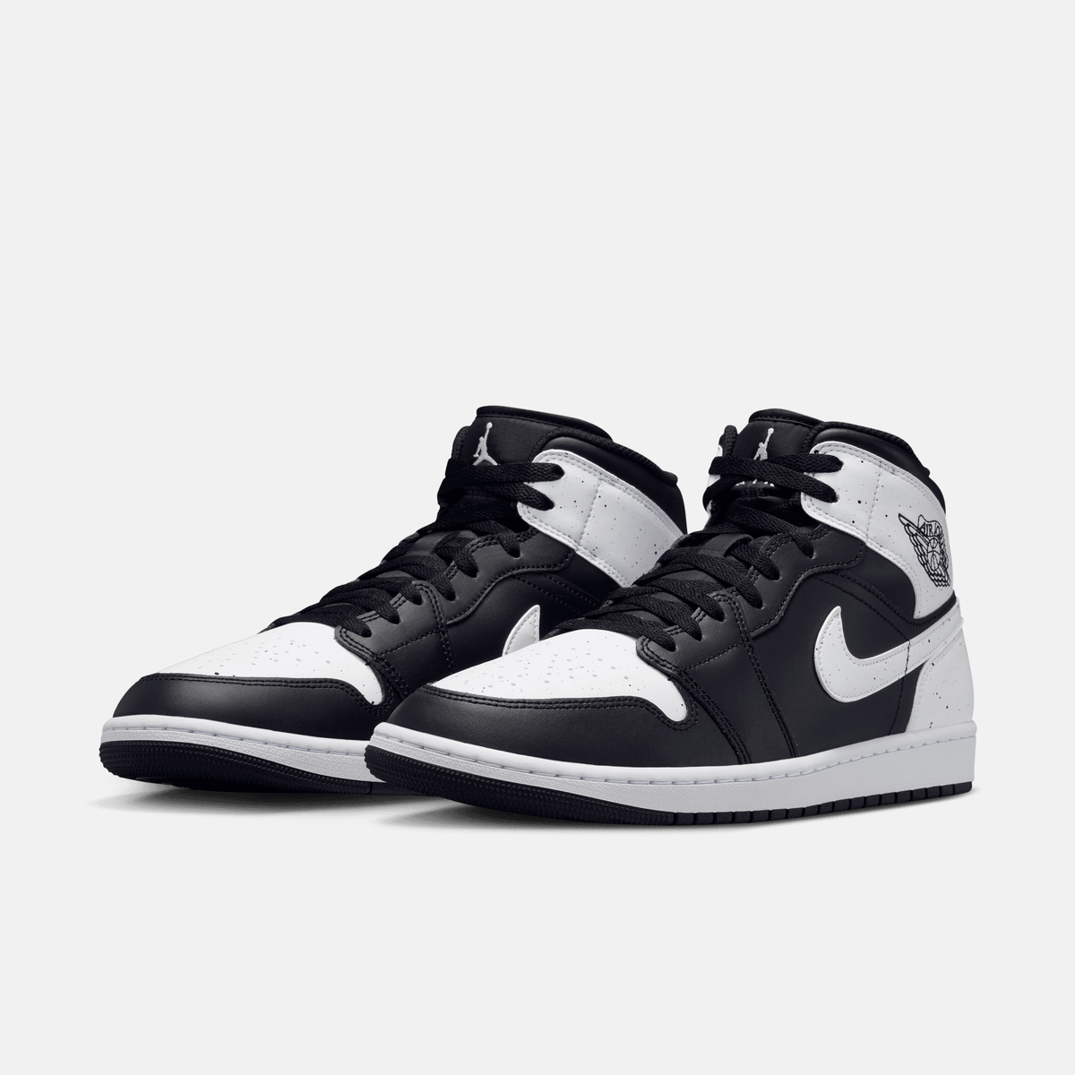 Air Jordan 1 Mid Oreo - Preto / Branco