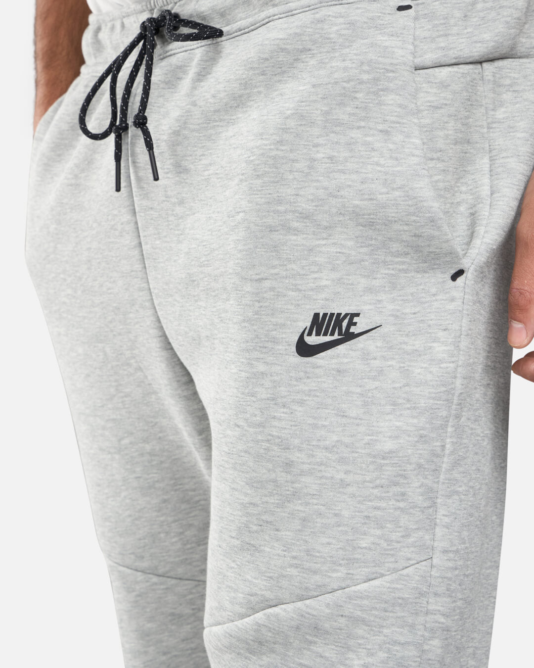 Calça Nike Tech Fleece - Cinza e Preto