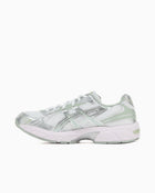 ASICS Gel-1130 - Prateado e Branco