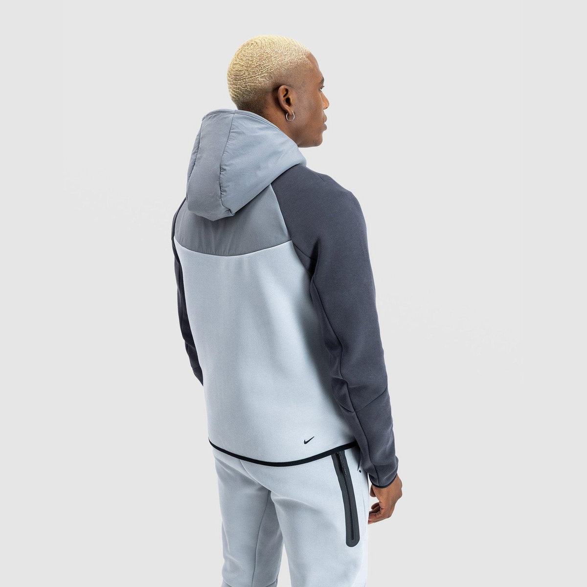 Nike Tech Fleece - Full-Zip Hoodie