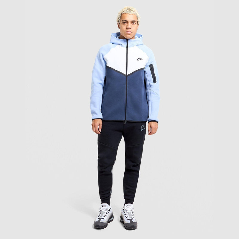Nike Tech Fleece - Full-Zip Hoodie