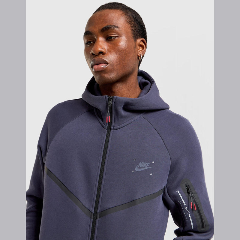 Nike Tech Fleece - Full-Zip Hoodie